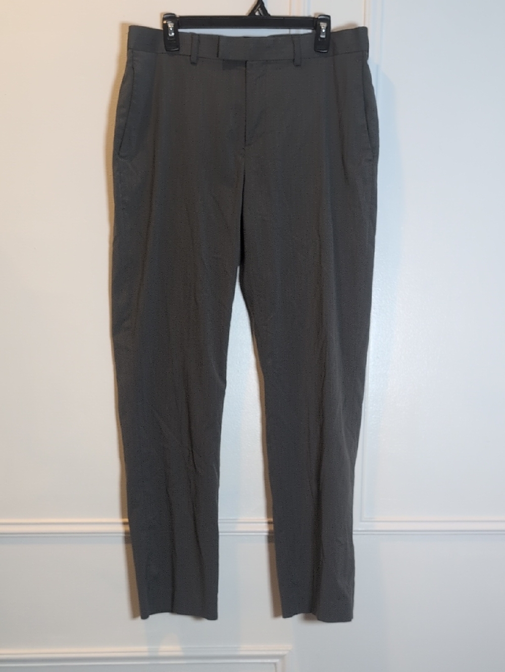Axist Men's Charcoal Gray Dress Pants - Slim Straight
